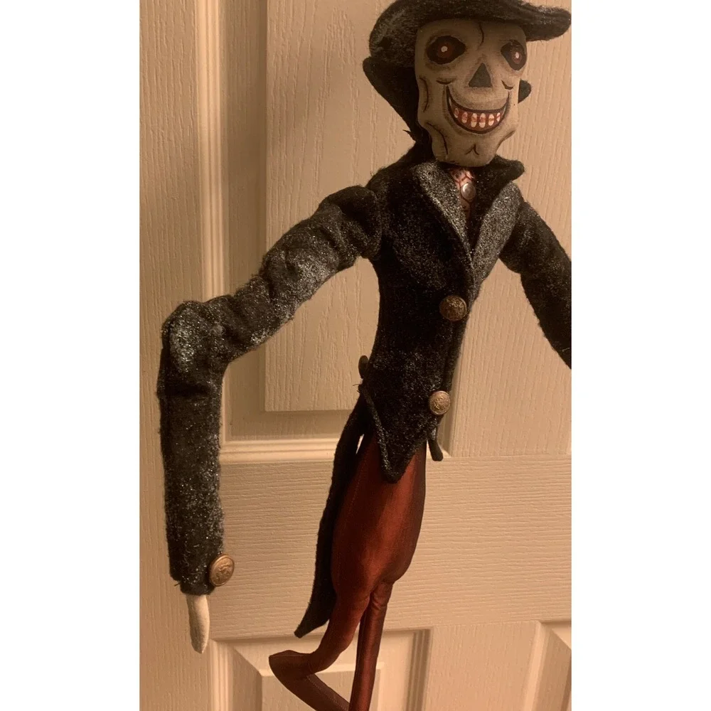 Joe Spencers Mr.Bones 29